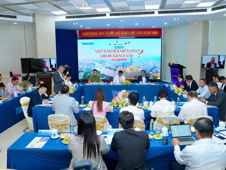 Despite reforms, Vietnam's visa policy remains inflexible: seminar