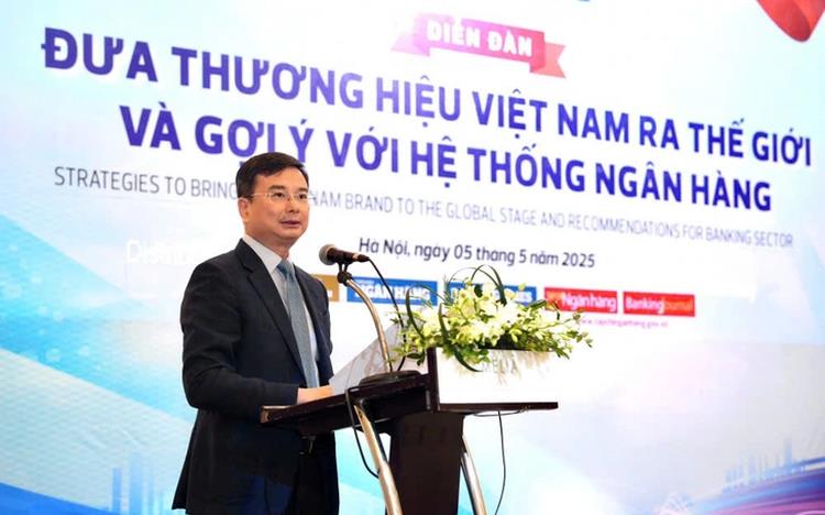 Vietnam should enhance foreign investor participation to boost local bank brands: Harvard expert