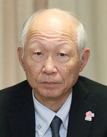 Kazuo Sumi, former president and chairman of Hankyu Hanshin Holdings