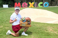 Chisato Iwai smiles after clinching her first LPGA title at the Riviera Maya Open in Playa del Carmen, Mexico, on Sunday.