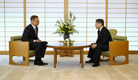 Japanese Emperor Naruhito meets with Finnish President Alexander Stubb at the Imperial Palace in Tokyo on Wednesday. (Pool photo)