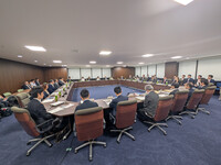 The labor ministry's advisory panel begins talks Friday on guidelines for raising minimum wages for fiscal 2025.