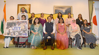 Foreign language assistant teachers who will be dispatched from India to Japan pose with Japanese Ambassador Keiichi Ono (front center) at the Japanese Embassy in New Delhi on Friday.