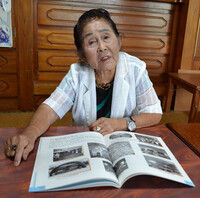 Mitsuko Arakaki speaks about life on Tinian Island and the aftermath of the U.S. landing during a July 12 interview in the village of Nakagusuku, Okinawa Prefecture.