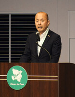 Nagasaki Mayor Shiro Suzuki speaks at the Mayors for Peace general conference in Nagasaki on Friday.